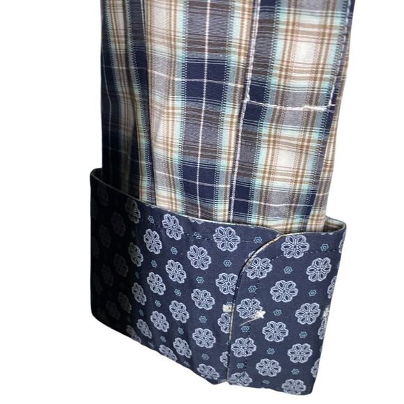 Ariat Men's Plaid Button-Down Shirt with Floral Contrast Cuffs Western Casual - Picture 3 of 9